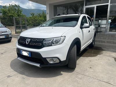 Usata Dacia Sandero Stepway 95 CV (69 kW) 2020 Bianco Berlina