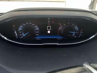 Begagnad Peugeot 5008 131 HK (96 kW) 2020 Vit SUV