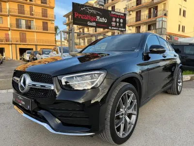 Usata Mercedes GLC300e Premium 194 CV (142 kW) 2021 Nero SUV
