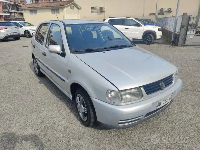 Usata VW Polo 128 CV (94 kW) 1991 Grigio Utilitaria