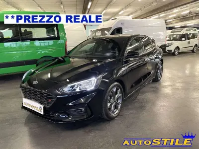 Usata Ford Focus ST-Line 125 CV (91 kW) 2021 Agate black Berlina