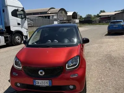 Usata Smart ForFour Prime 71 CV (52 kW) 2015 Utilitaria