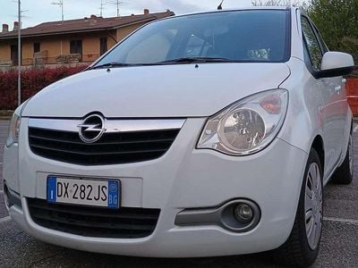 Usata Opel Agila Enjoy 68 CV (50 kW) 2009 Bianco Utilitaria