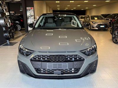 Usata Audi A1 Ambiente 116 CV (85 kW) 2025 Grigio cronos tetto nero SUV