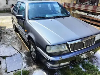 Usata Lancia Thema 201 CV (147 kW) 1993 Berlina