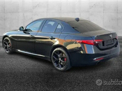 Usata Alfa Romeo Giulia Sprint 201 CV (147 kW) 2021 Nero Berlina