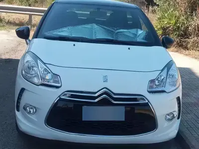 Usata DS Automobiles DS3 68 CV (50 kW) 2015 Bianco Utilitaria