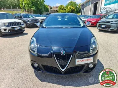 Usata Alfa Romeo Giulietta Super 120 CV (88 kW) 2017 Nero Utilitaria