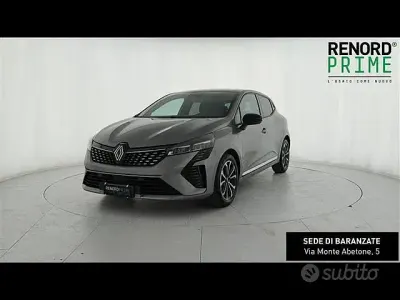 Nuova Renault Clio V Techno 90 CV (66 kW) 2025 Grigio Berlina