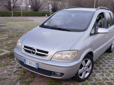 usata Opel Zafira 