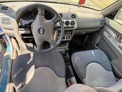 Usata Nissan Micra 2001 Utilitaria
