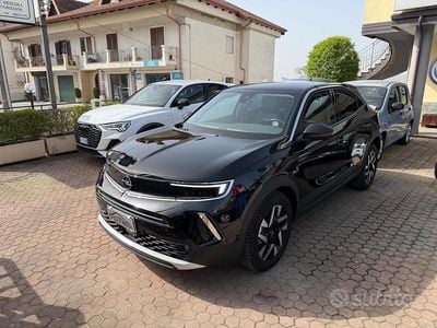 Usata Opel Mokka Elegance 110 CV (80 kW) 2022 Nero SUV