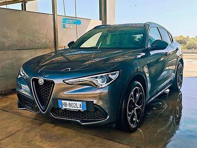 Usata Alfa Romeo Stelvio Veloce 210 CV (154 kW) 2019 Grigio SUV