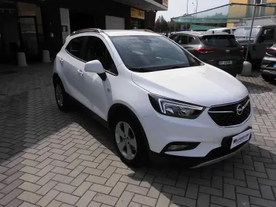 Usata Opel Mokka X 140 CV (102 kW) 2018 Bianco SUV