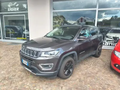Usata Jeep Compass Limited 140 CV (102 kW) 2020 Grigio SUV