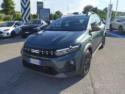 Usata Dacia Sandero Extreme 110 CV (80 kW) 2026 Verde Berlina