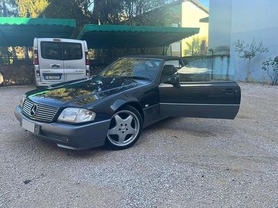 Begagnad Mercedes SL300 231 HK (169 kW) 1991 Svart Cab