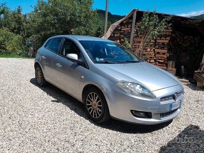 Usata Fiat Bravo 90 CV (66 kW) 2010 Grigio Utilitaria