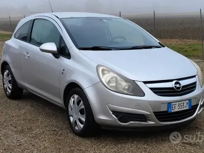 Używany Opel Corsa 86 KM (63 kW) 2011 Szary Hatchback