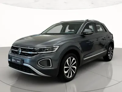 Usata VW T-Roc Style 150 CV (110 kW) 2022 Indium grey metallizzato SUV