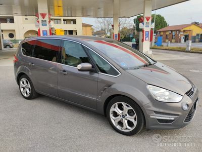 usata Ford S-MAX 2.0 diesel cambio AUTOMATICO