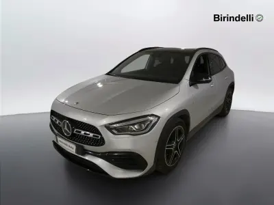 Usata Mercedes GLA200 Premium 150 CV (110 kW) 2020 Grigio SUV