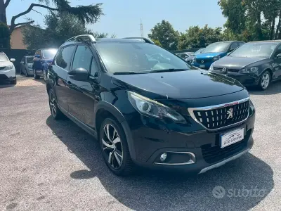 Usata Peugeot 2008 S 120 CV (88 kW) 2017 Nero SUV
