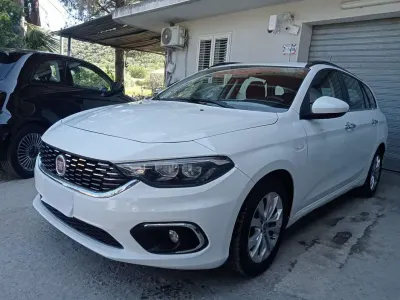 Usata Fiat Tipo Lounge 120 CV (88 kW) 2016 Bianco Station wagon