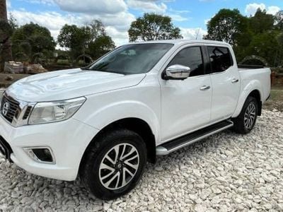 Usata Nissan Navara N-Connecta 350 CV (257 kW) 2017 Bianco Pick-up