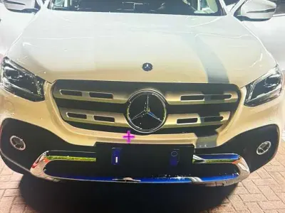 Usata Mercedes X250 Progressive 190 CV (139 kW) 2018 Bianco Pick-up