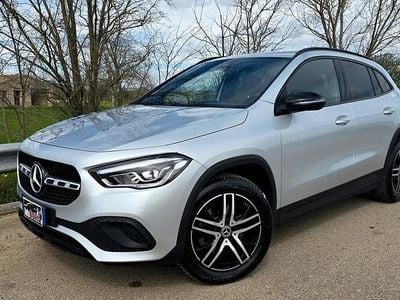 Usata Mercedes GLA220 Edition 190 CV (139 kW) 2023 Argento SUV