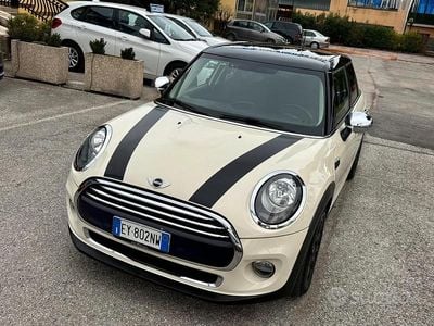 Usata Mini One D Business 116 CV (85 kW) 2015 Beige Utilitaria