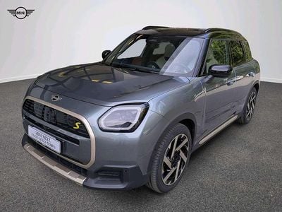 Usata Mini Countryman Favoured 225 kW (306 CV) 2024 Verde SUV