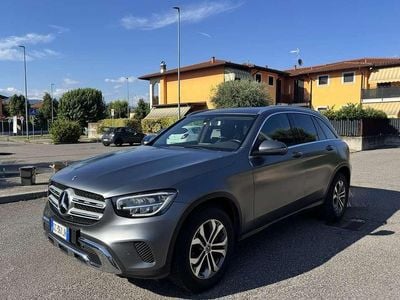 Mercedes GLC220