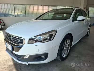 Usata Peugeot 508 S 120 CV (88 kW) 2016 Bianco Station wagon