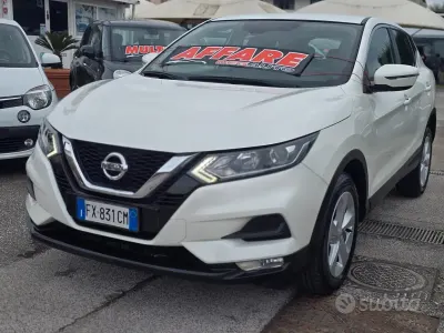 Używany Nissan Qashqai N-Connecta 116 KM (85 kW) 2019 Biały SUV