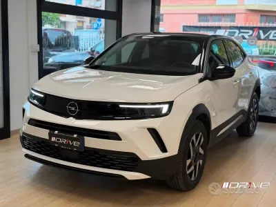 Usata Opel Mokka 136 CV (100 kW) 2024 Bianco SUV