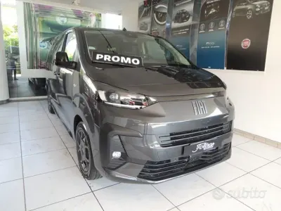 Usata Fiat E-Ulysse S 131 kW (179 CV) 2025 Grigio Monovolume