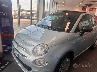 Usado Fiat 500 70 CV (51 kW) 2024 Verde Descapotable