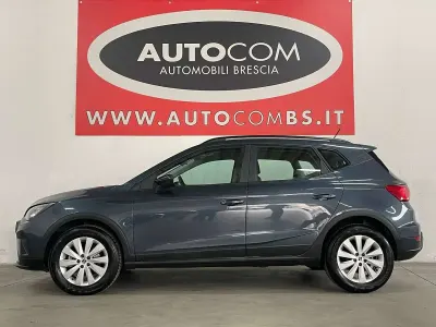 Usata Seat Arona Style 95 CV (69 kW) 2023 Grigio SUV