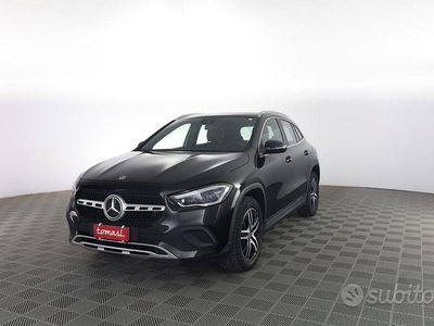 Usata Mercedes GLA200 150 CV (110 kW) 2023 Nero SUV