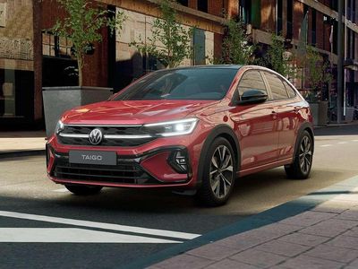 Nuova VW Taigo R-line Plus 116 CV (85 kW) 2026 Kings red metallizzato nero SUV
