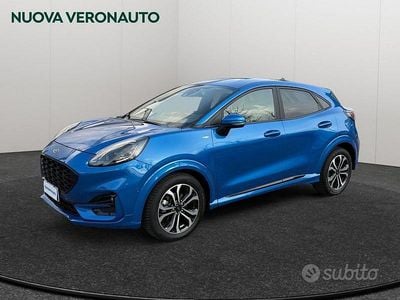 Usata Ford Puma 125 CV (91 kW) 2021 Blu SUV