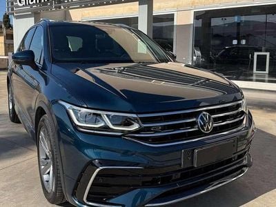 Usata VW Tiguan R-line 150 CV (110 kW) 2022 Blu/azzurro SUV