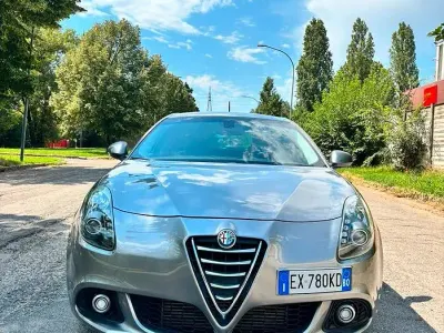 Usata Alfa Romeo Giulietta Progression 150 CV (110 kW) 2014 Nero Utilitaria