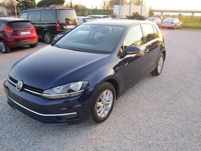 Usata VW Golf VII Comfortline 110 CV (80 kW) 2017 Blu/azzurro Berlina