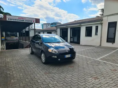 Occasion Fiat Punto S 95 ch (69 kW) 2018 Bleue Citadine