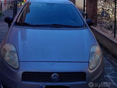 Usata Fiat Punto 2007 Grigio Berlina