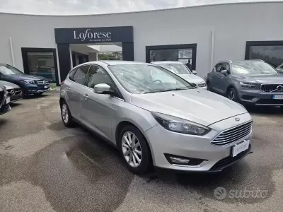 Usata Ford Focus Business Edition 120 CV (88 kW) 2018 Grigio Berlina