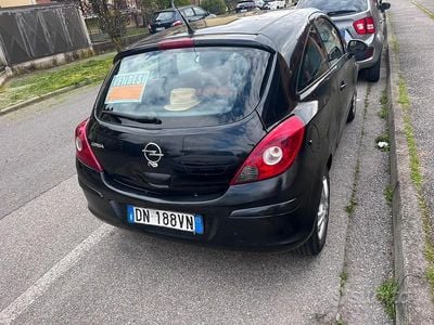 Usata Opel Corsa 2008 Nero Utilitaria